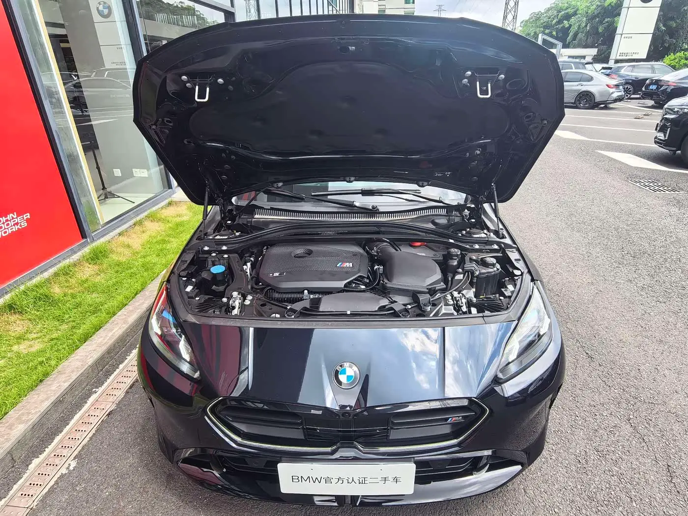 BMW M235L 2025 — Photo 13/13