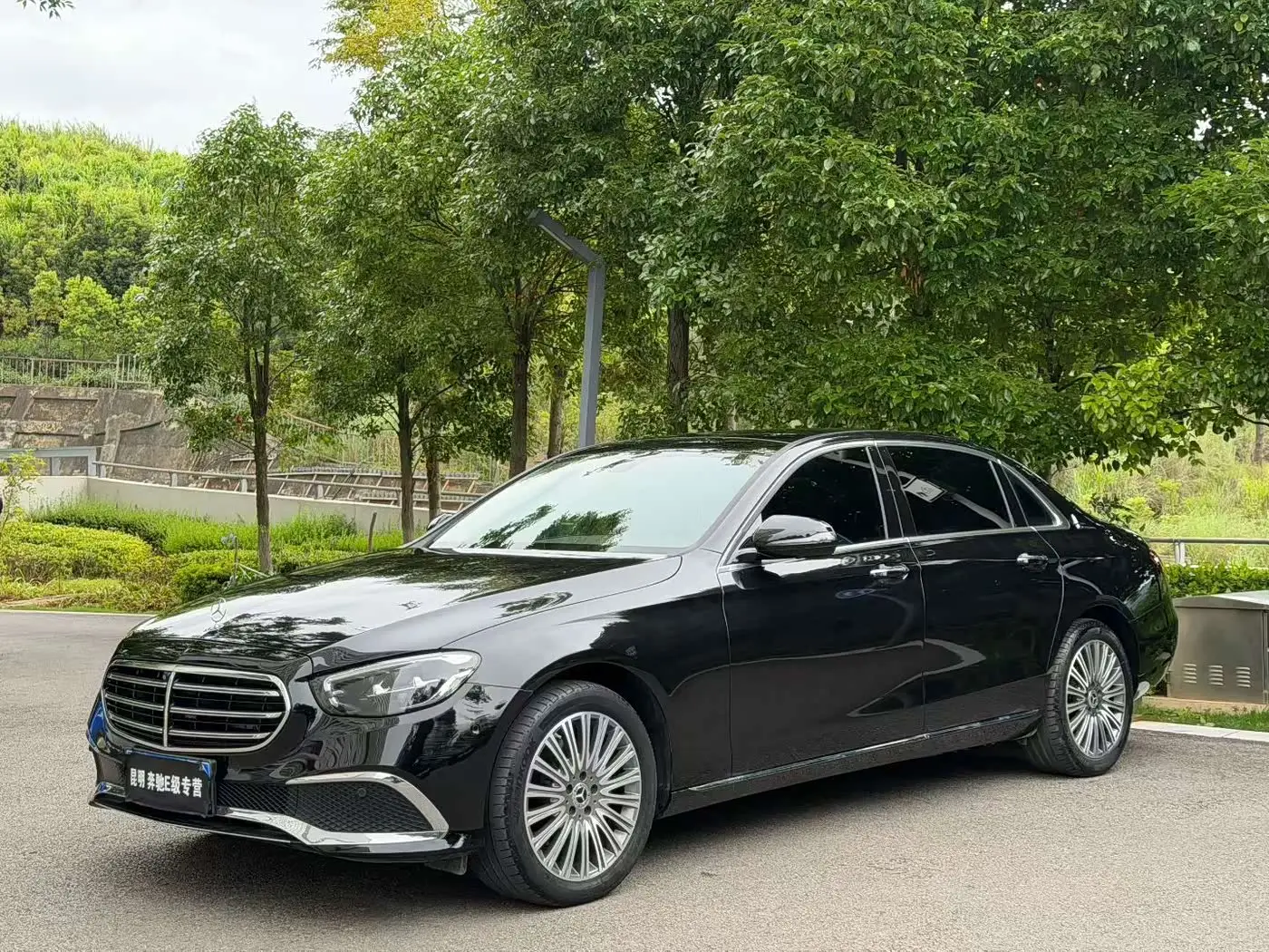 Mercedes-Benz E-Class, 2023