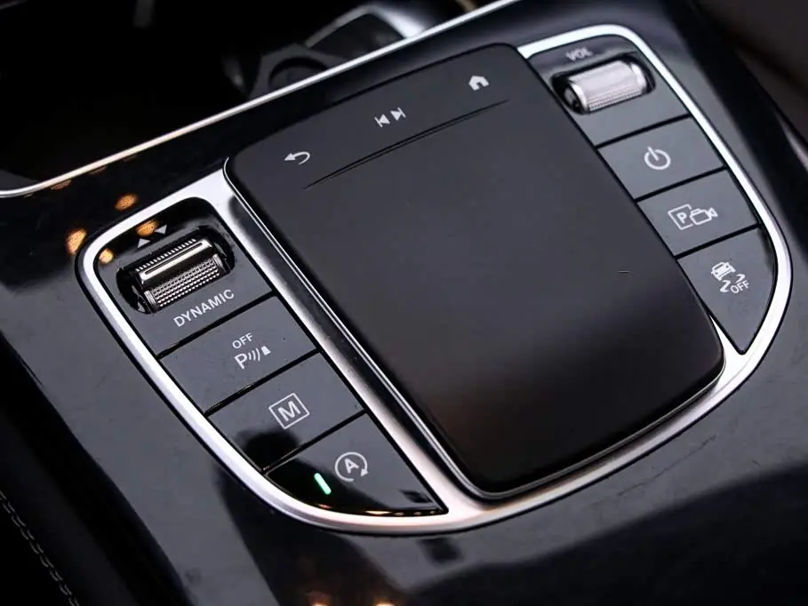 Mercedes-Benz GLC 2021 — Фото 11/20