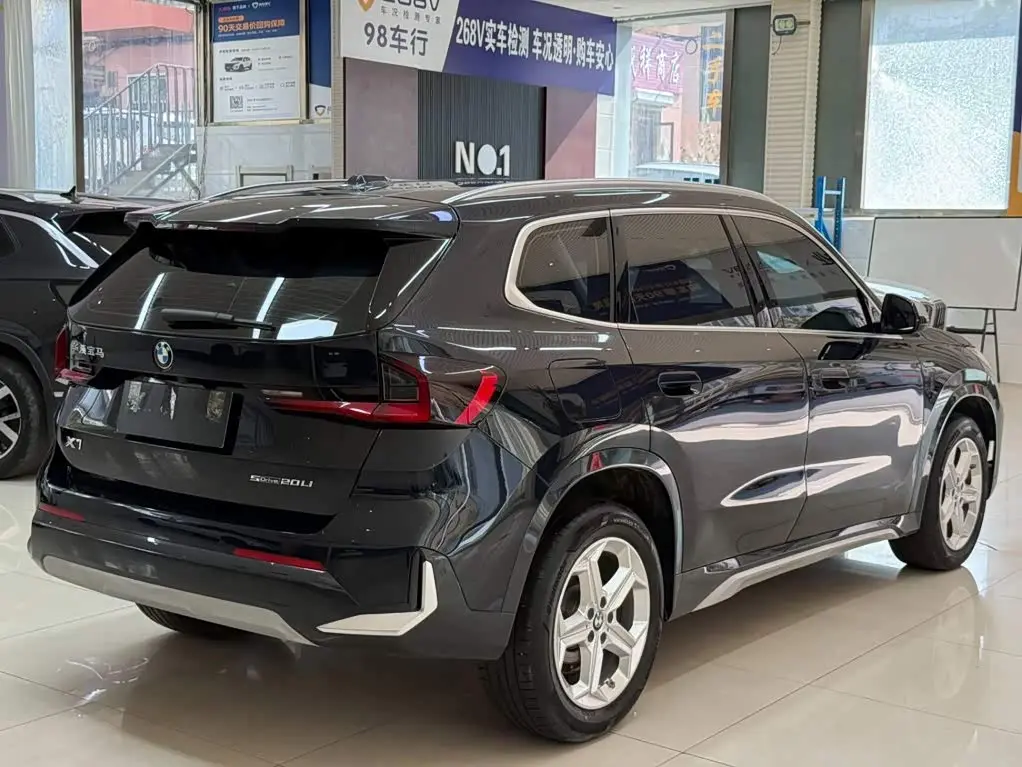 BMW X1 2023 — Photo 4/20