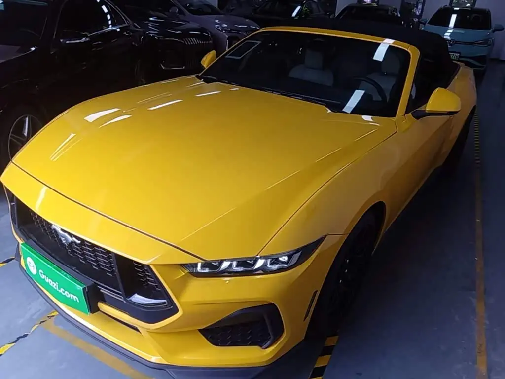 Ford Mustang 2025 — Photo 1/20