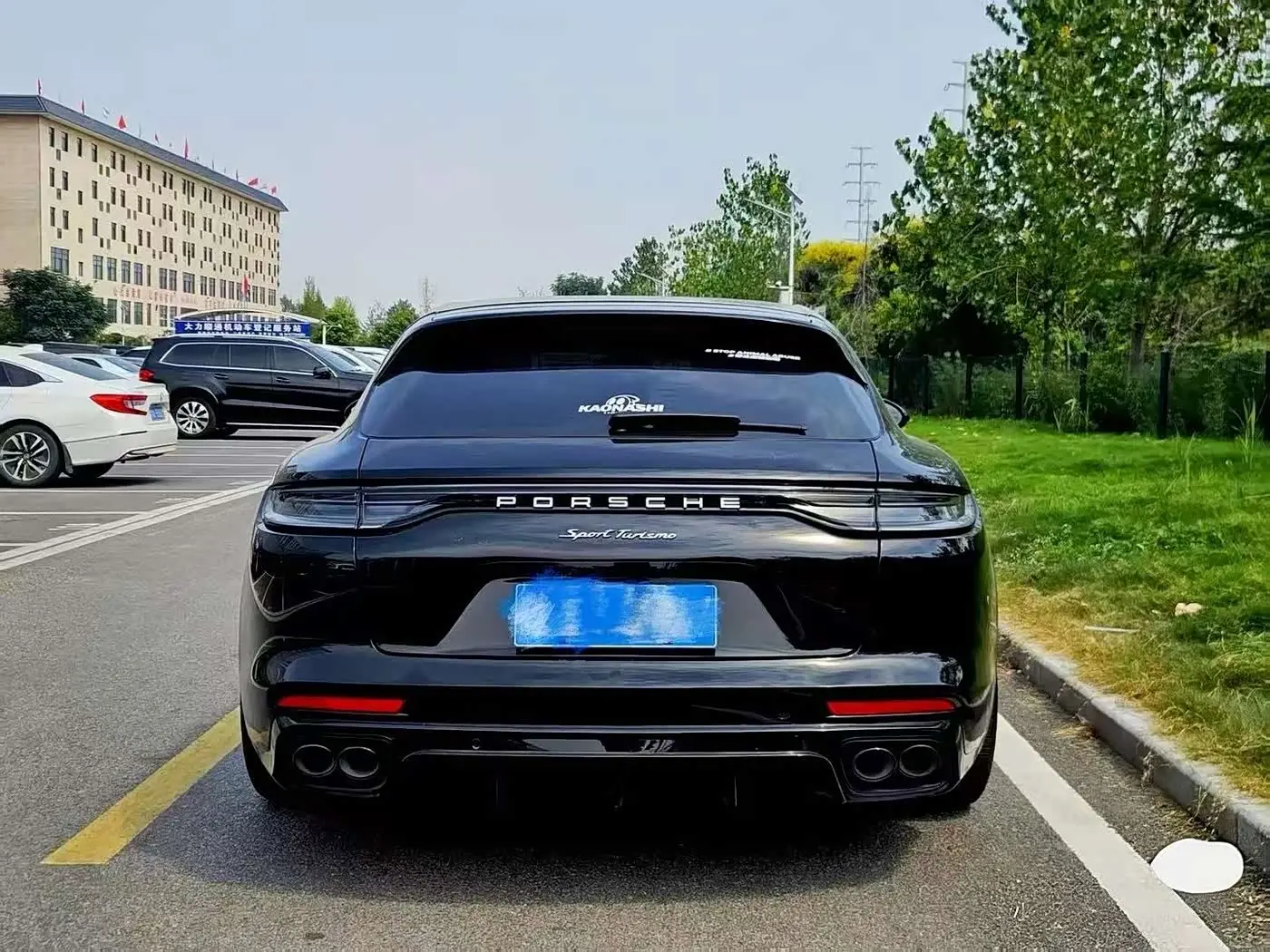 Porsche Panamera 2021 — Фото 4/10