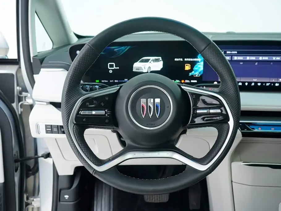 Buick GL8 New Energy 2024 — Фото 16/20