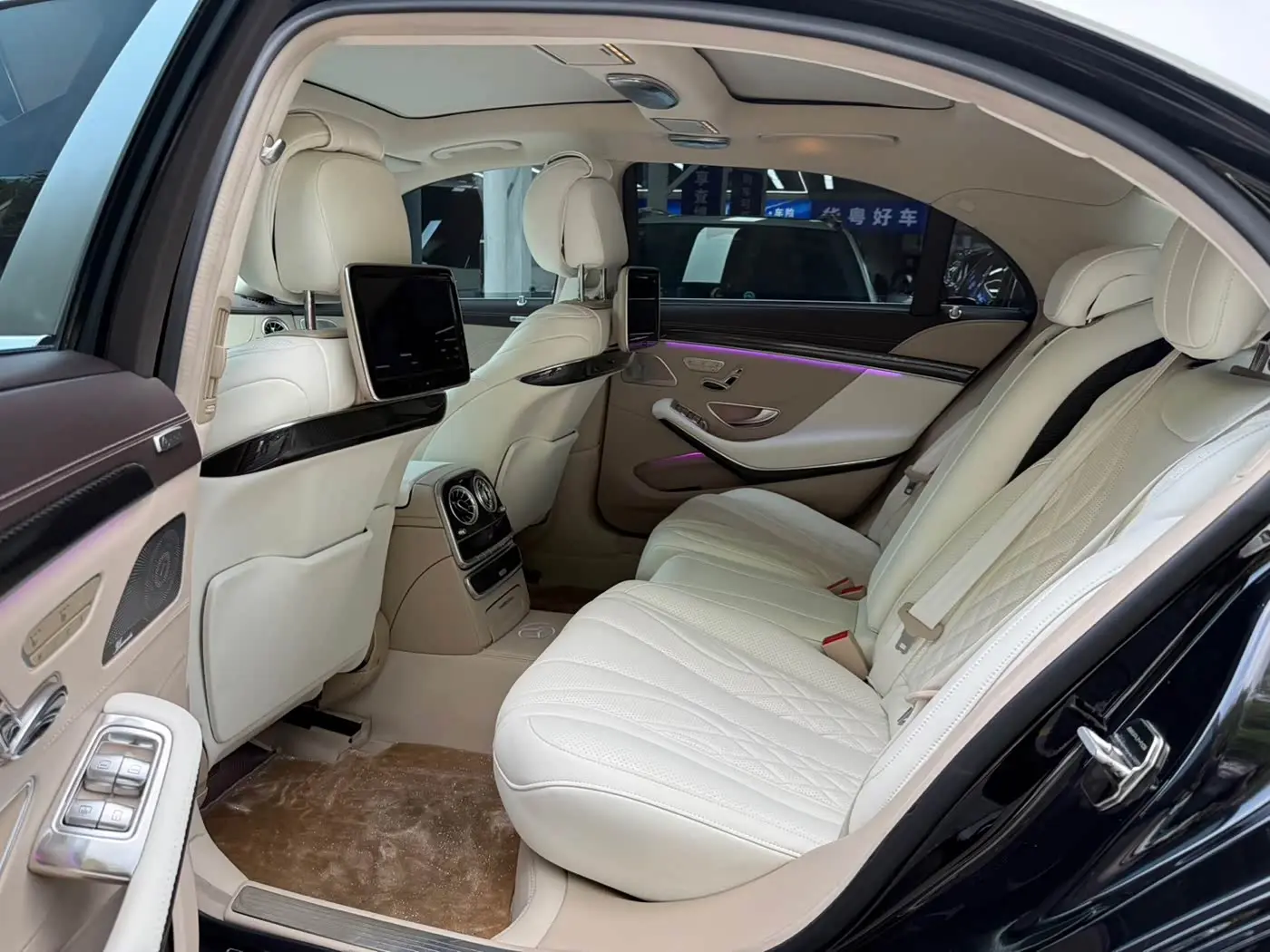 Mercedes-Benz S-Class 2015 — Photo 8/20