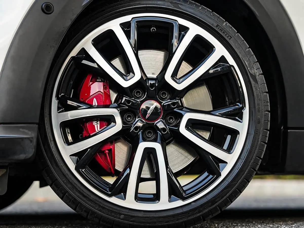 MINI JCW 2023 — Şəkil 7/19