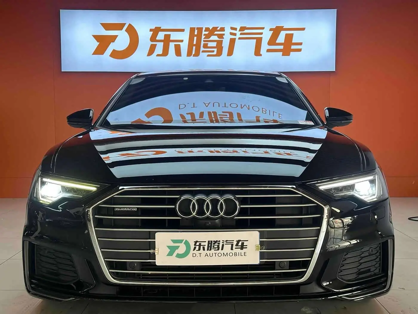 Audi A6L 2019 — Photo 2/20