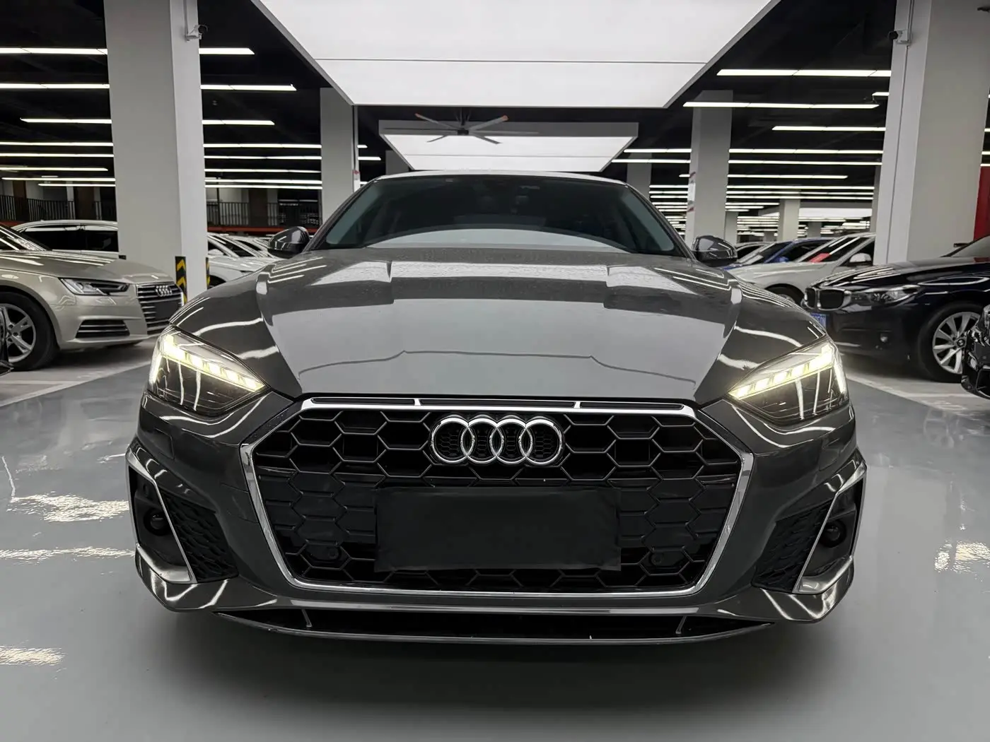 Audi A5 2023 — Фото 2/20