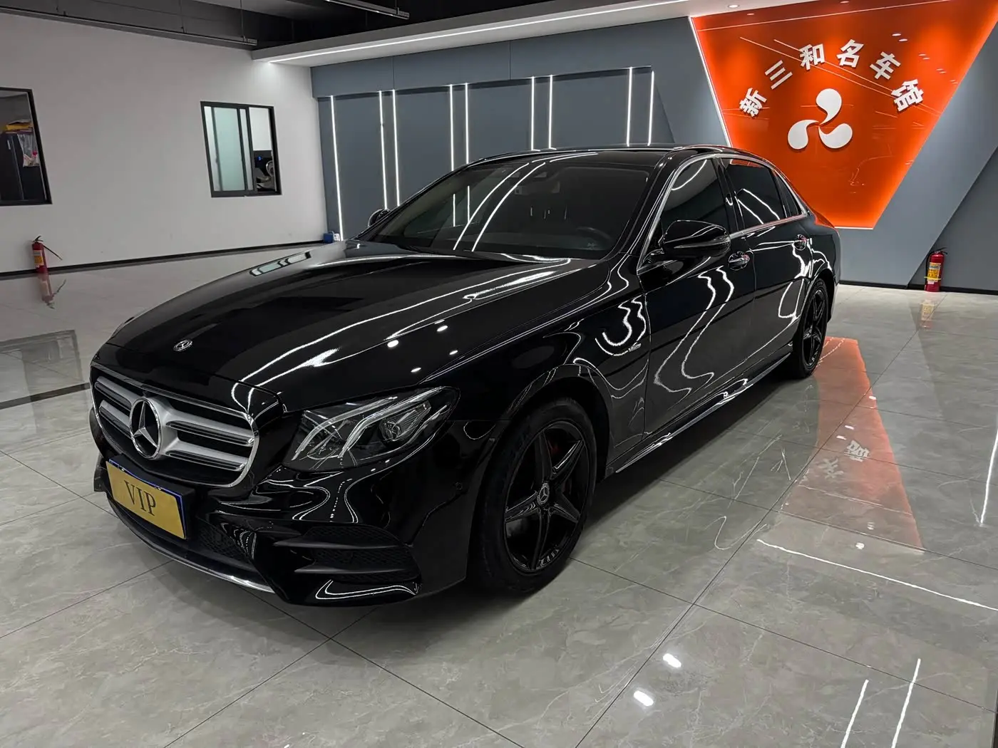 Mercedes-Benz E-Class 2020 — Фото 1/20