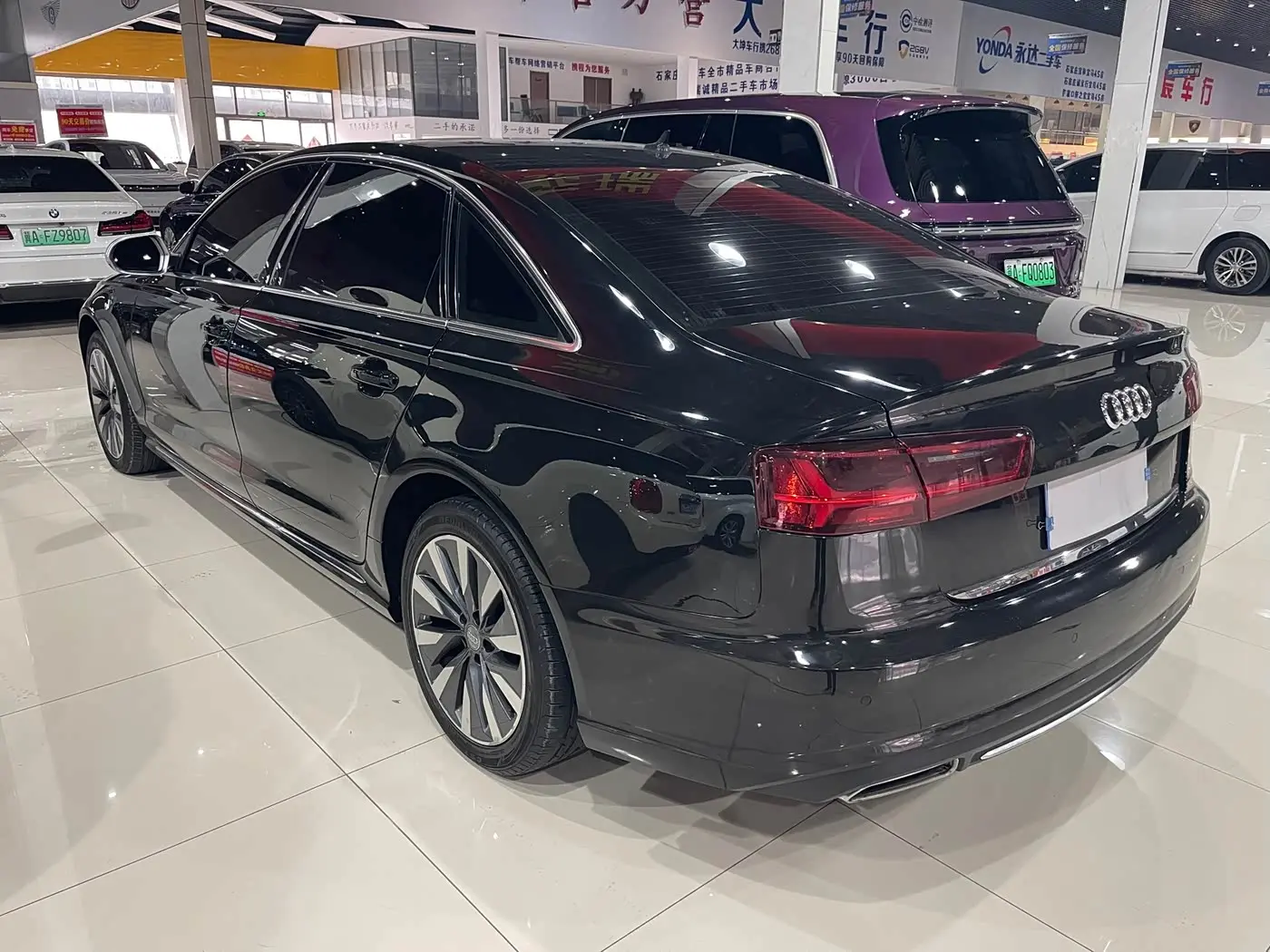 Audi A6L 2017 — Photo 6/13