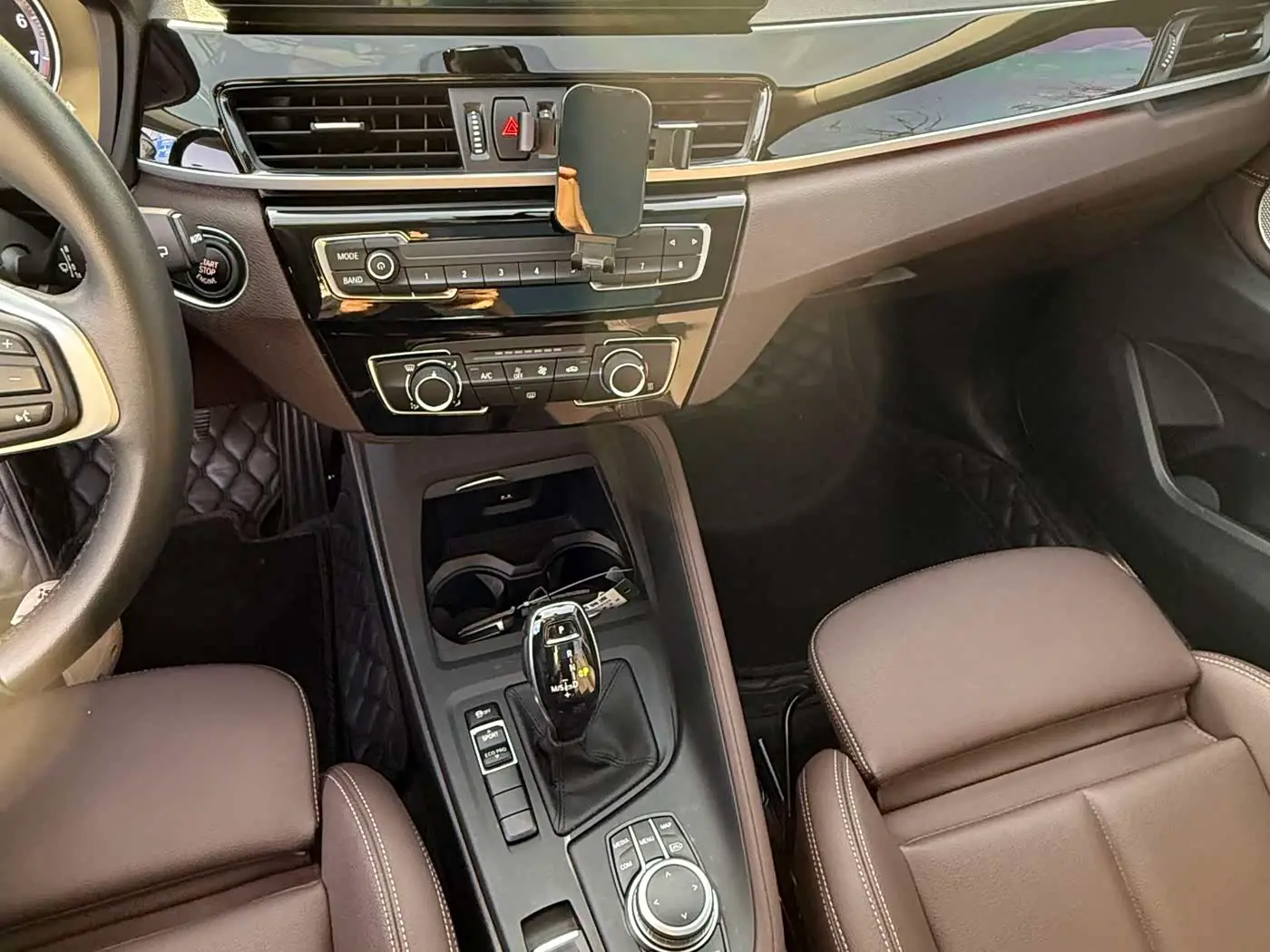 BMW X1 2023 — Фото 14/15