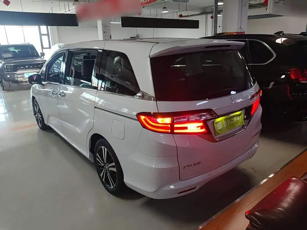 Honda Odyssey 2019 — Photo 5/20