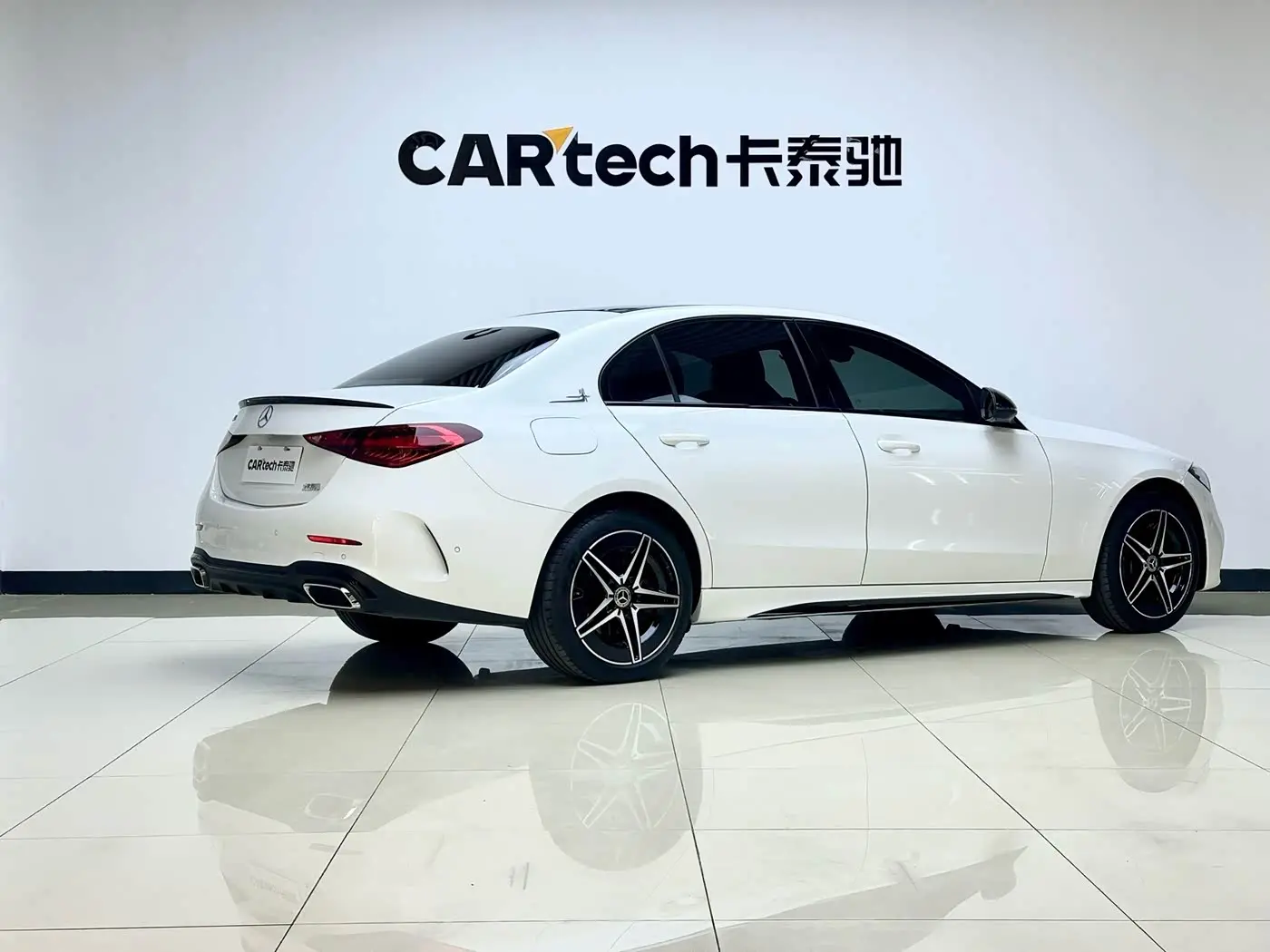 Mercedes-Benz C-Class 2024 — Фото 4/20