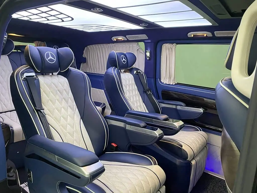 Mercedes-Benz Vito 2022 — Photo 7/20