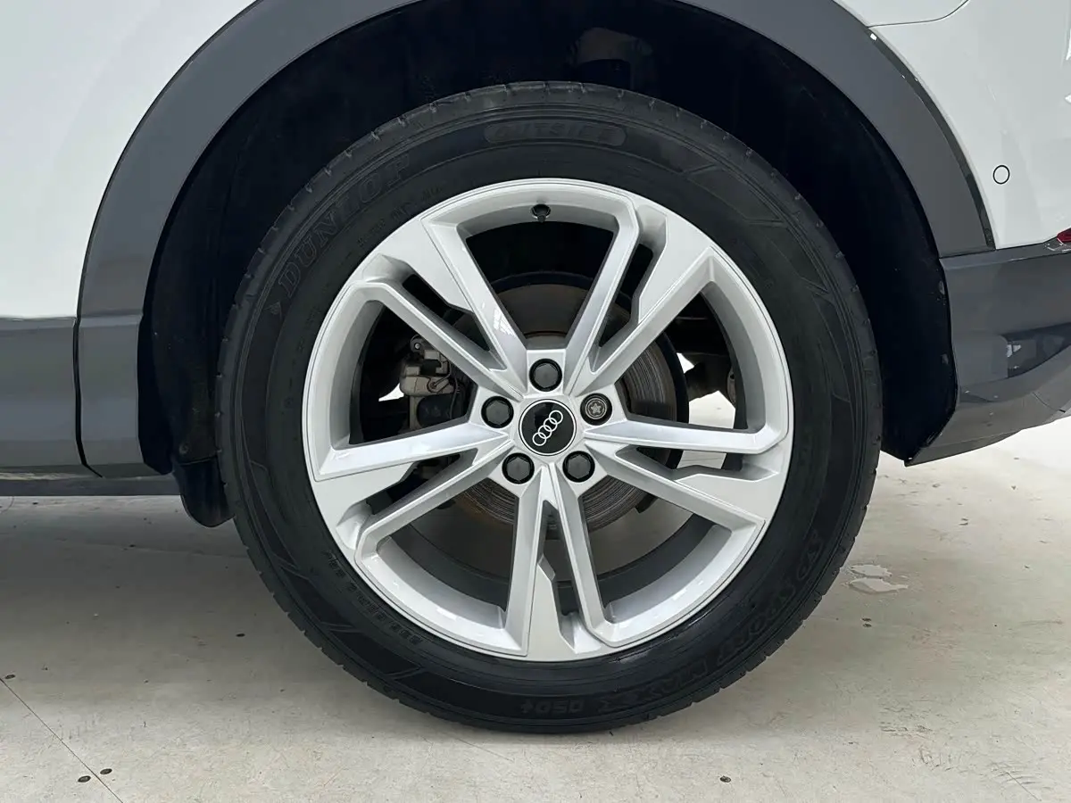 Audi Q3 2022 — Şəkil 18/18