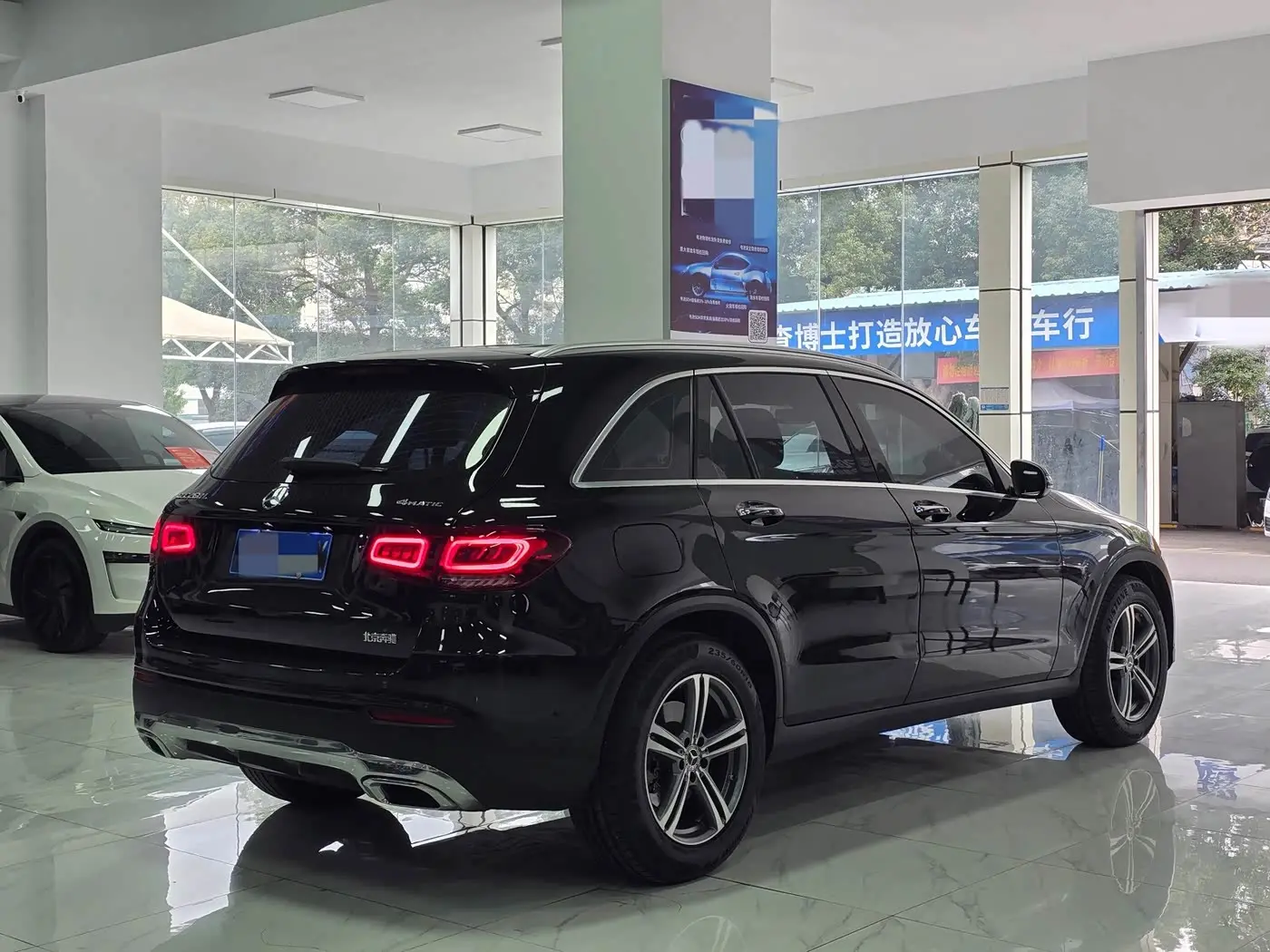 Mercedes-Benz GLC 2022 — Фото 12/14