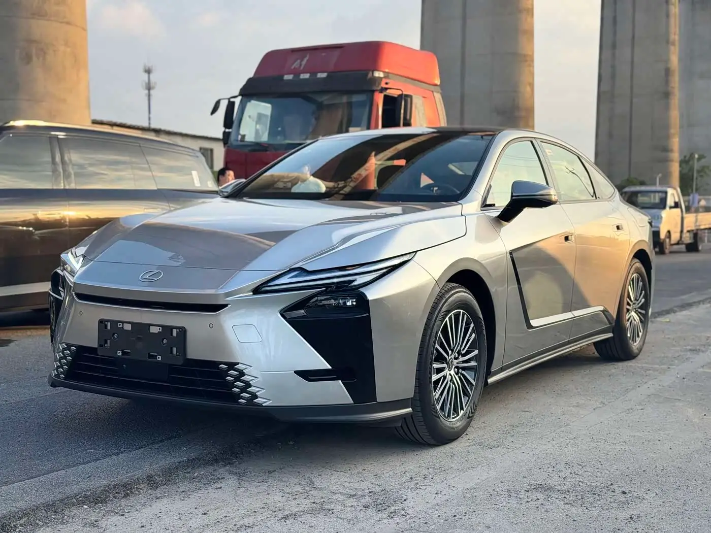 Lexus ES, 2026
