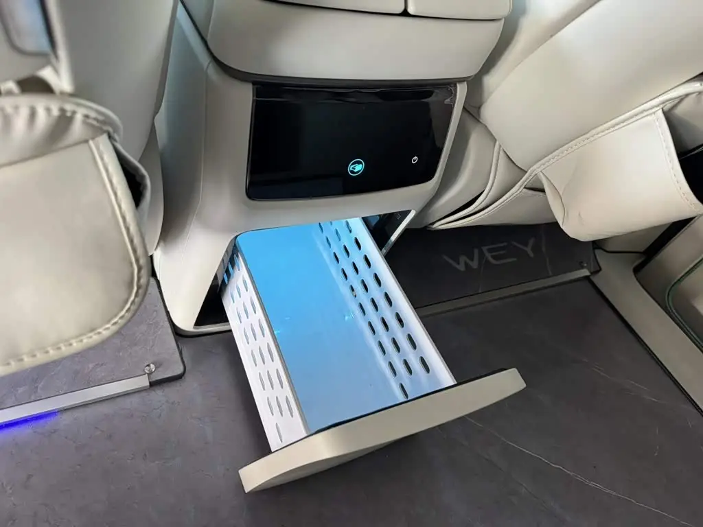 WEY Alpine 2025 — Photo 14/20