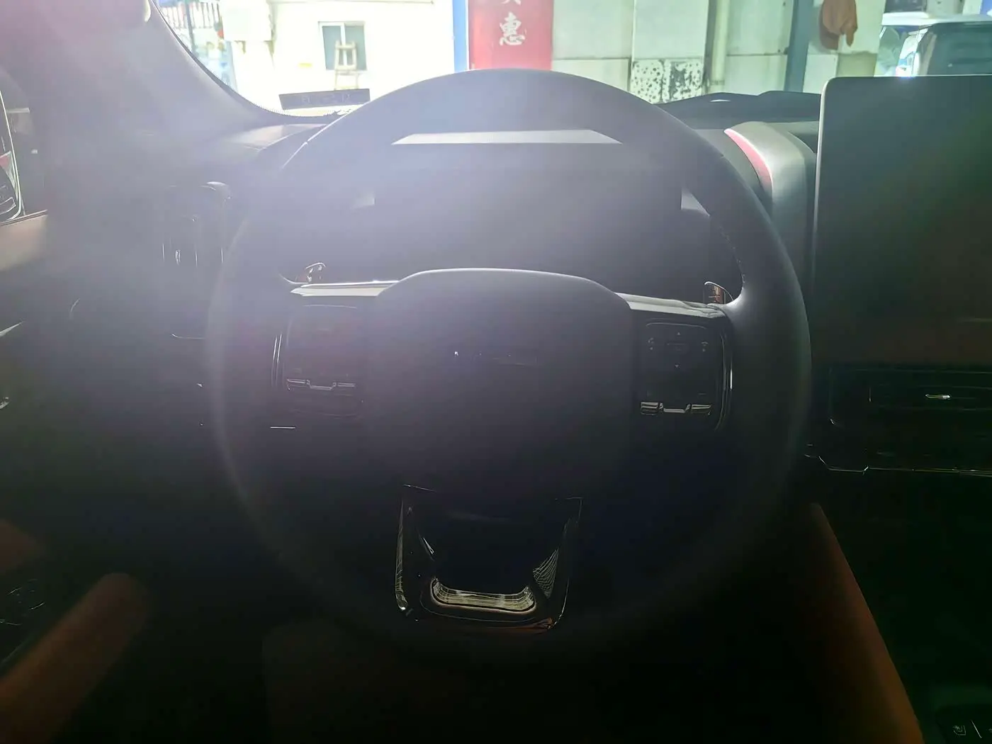 Haval H9 2025 — Photo 14/15