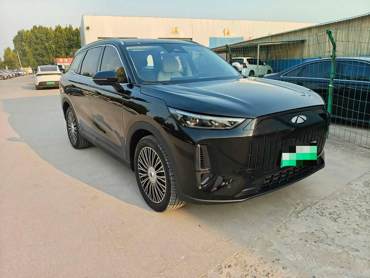 Chery Fengyun Fengyun T9 2024 — Photo 3/9