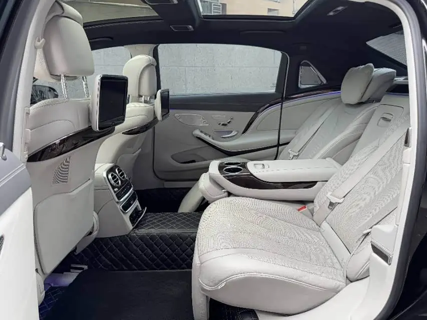 Mercedes-Benz Maybach S-Class 2015 — Фото 10/17