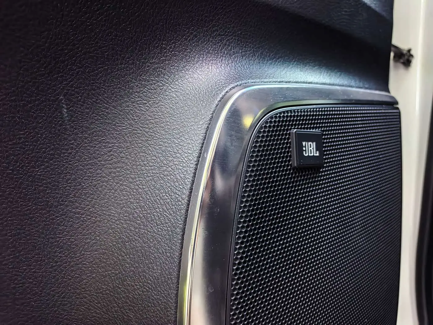 Toyota Vellfire 2021 — Photo 15/16