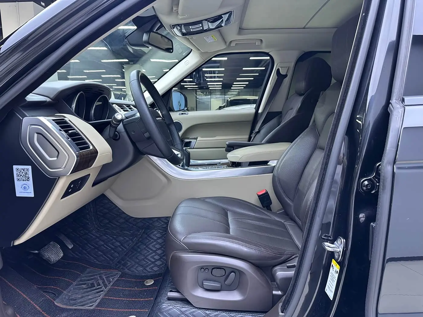 Land Rover Range Rover Sport 2015 — Фото 10/16