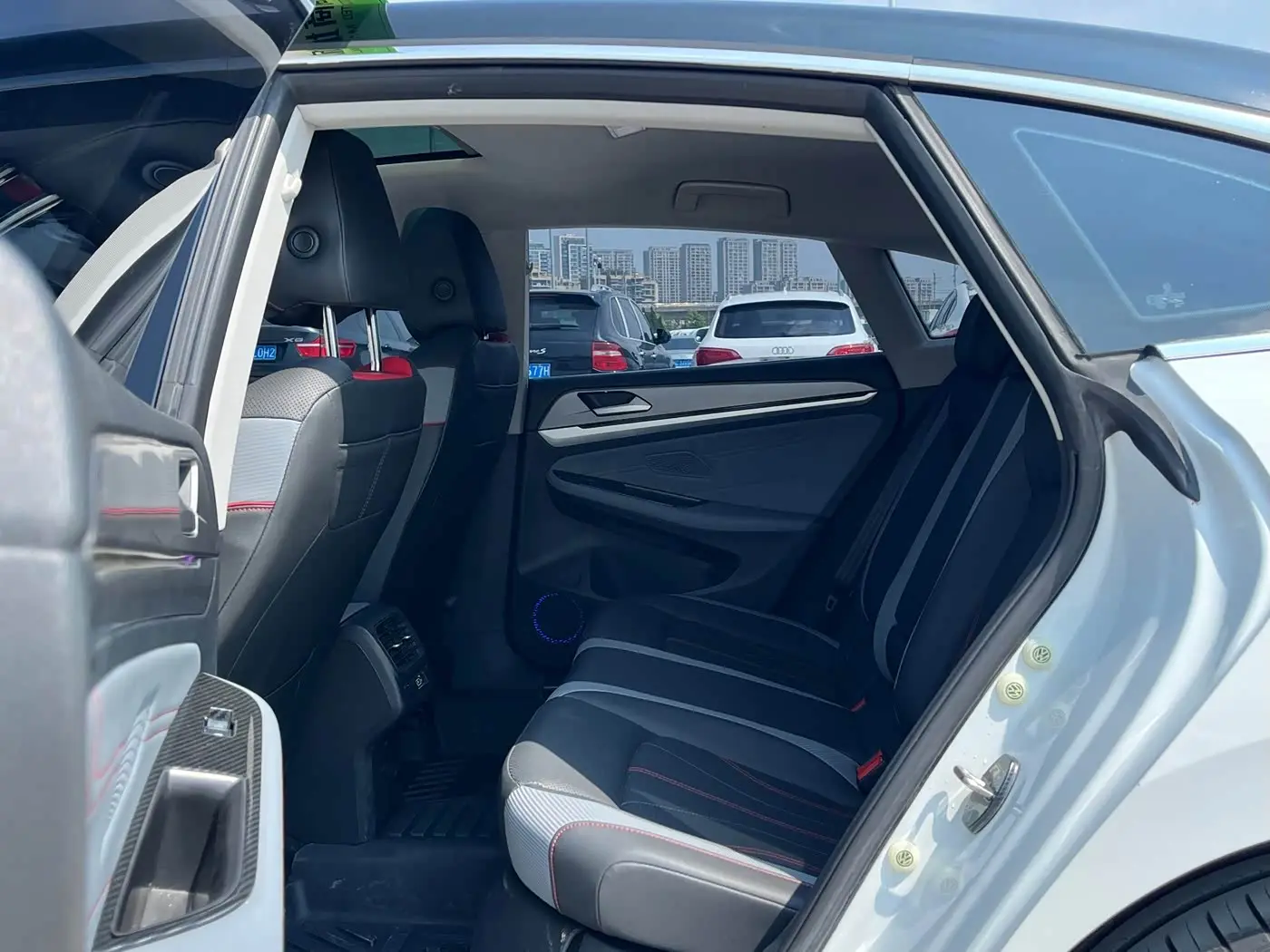Volkswagen Lamando 2024 — Photo 16/19