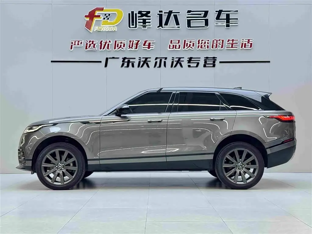 Land Rover Range Rover Velar 2017 — Фото 2/18