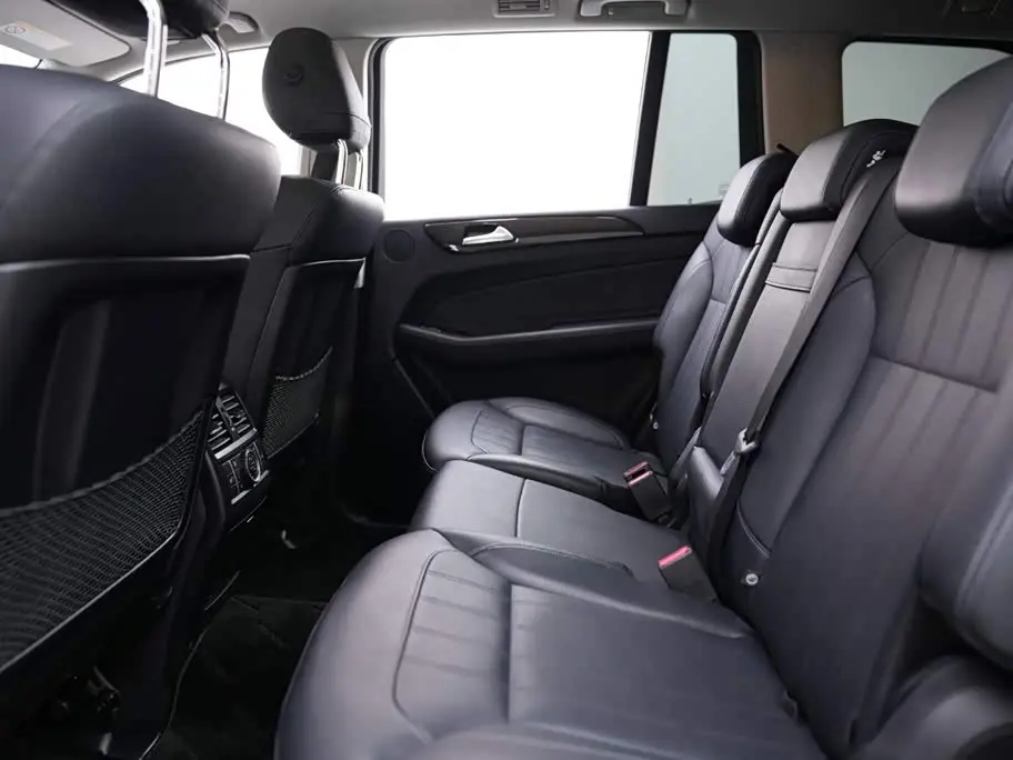 Mercedes-Benz GLS 2018 — Şəkil 14/20