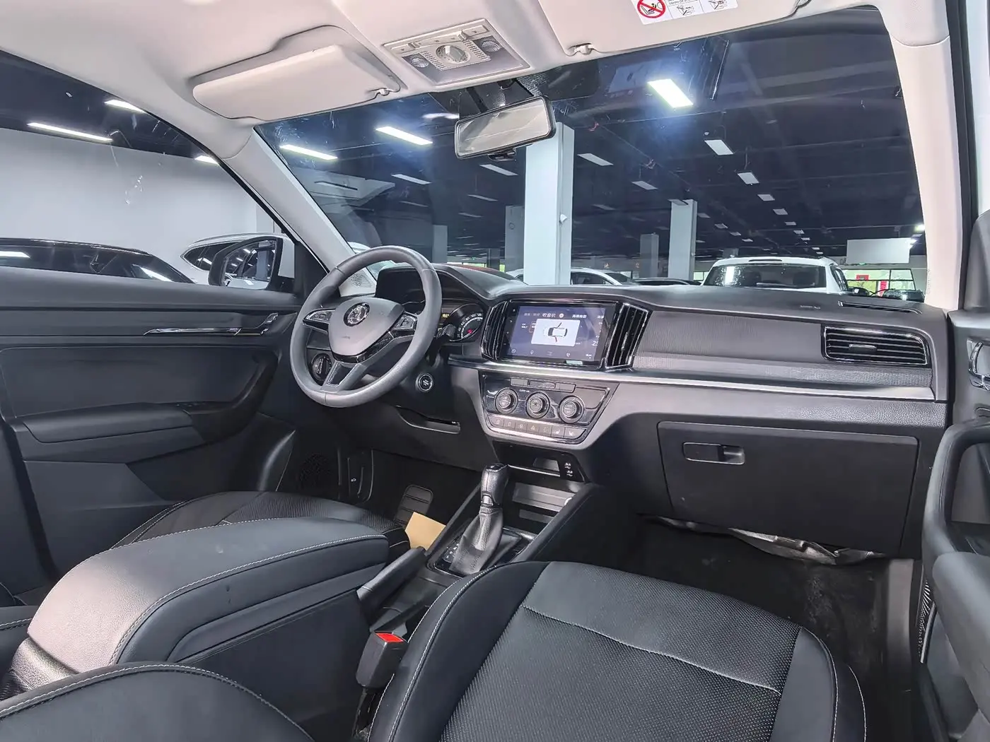 Škoda Kamiq 2023 — Photo 15/20