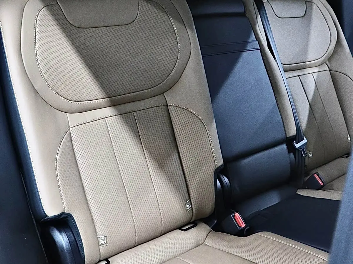 Land Rover Range Rover Sport 2024 — Фото 18/20