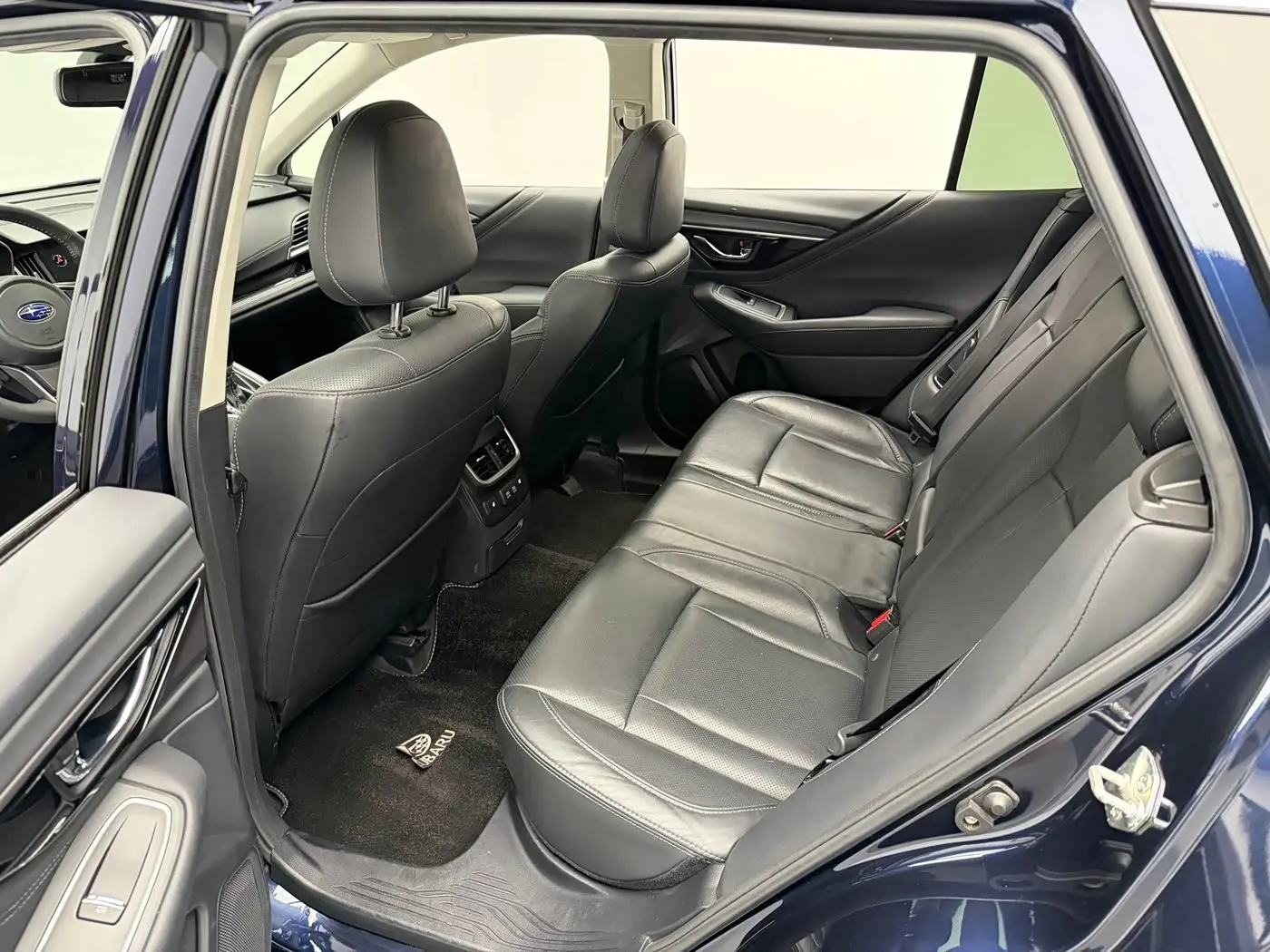 Subaru Outback 2021 — Фото 16/20