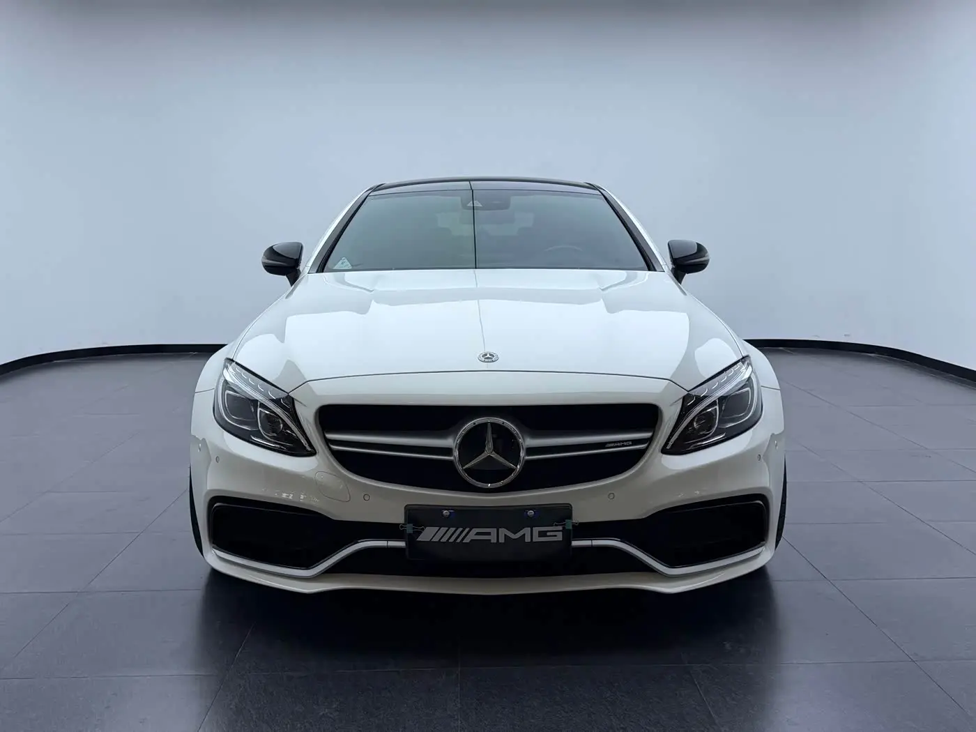 Mercedes-Benz C-Class AMG 2018 — Фото 2/12