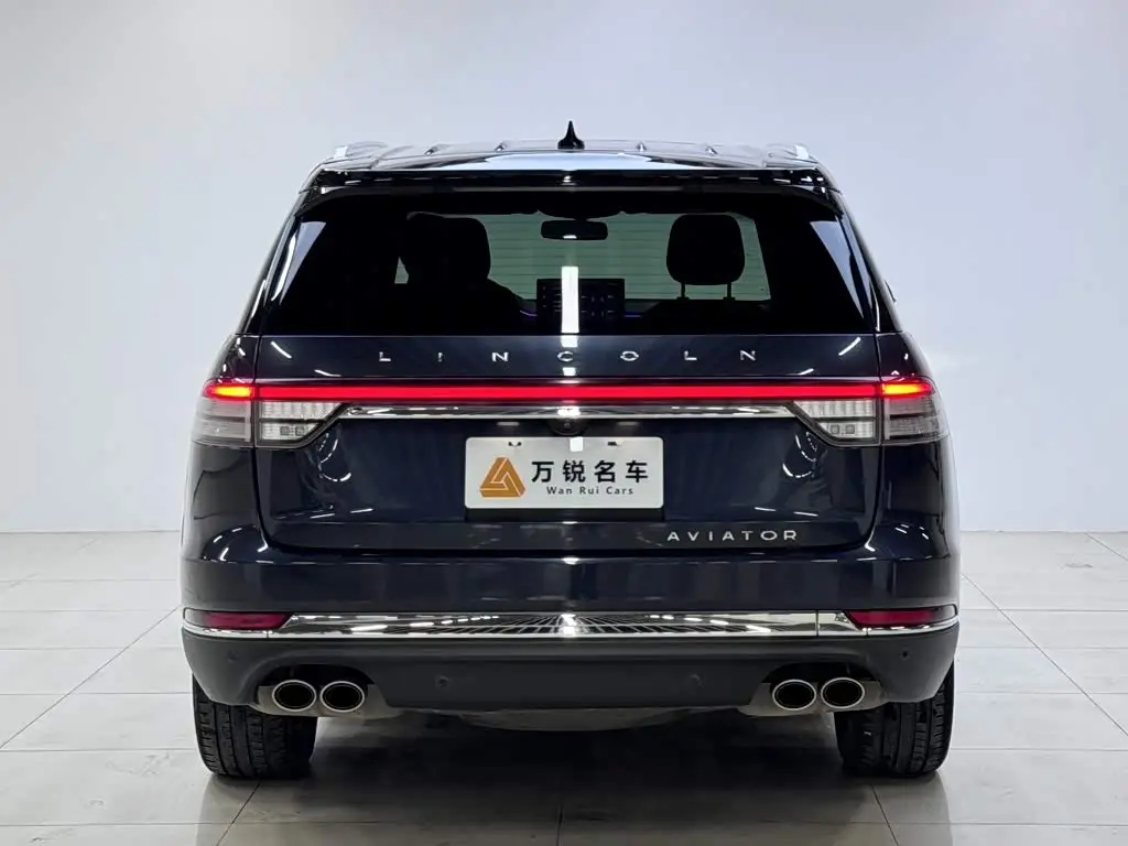 Lincoln Aviator 2020 — Photo 4/20