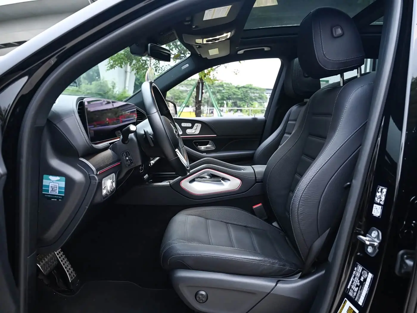 Mercedes-Benz GLS 2021 — Photo 16/20