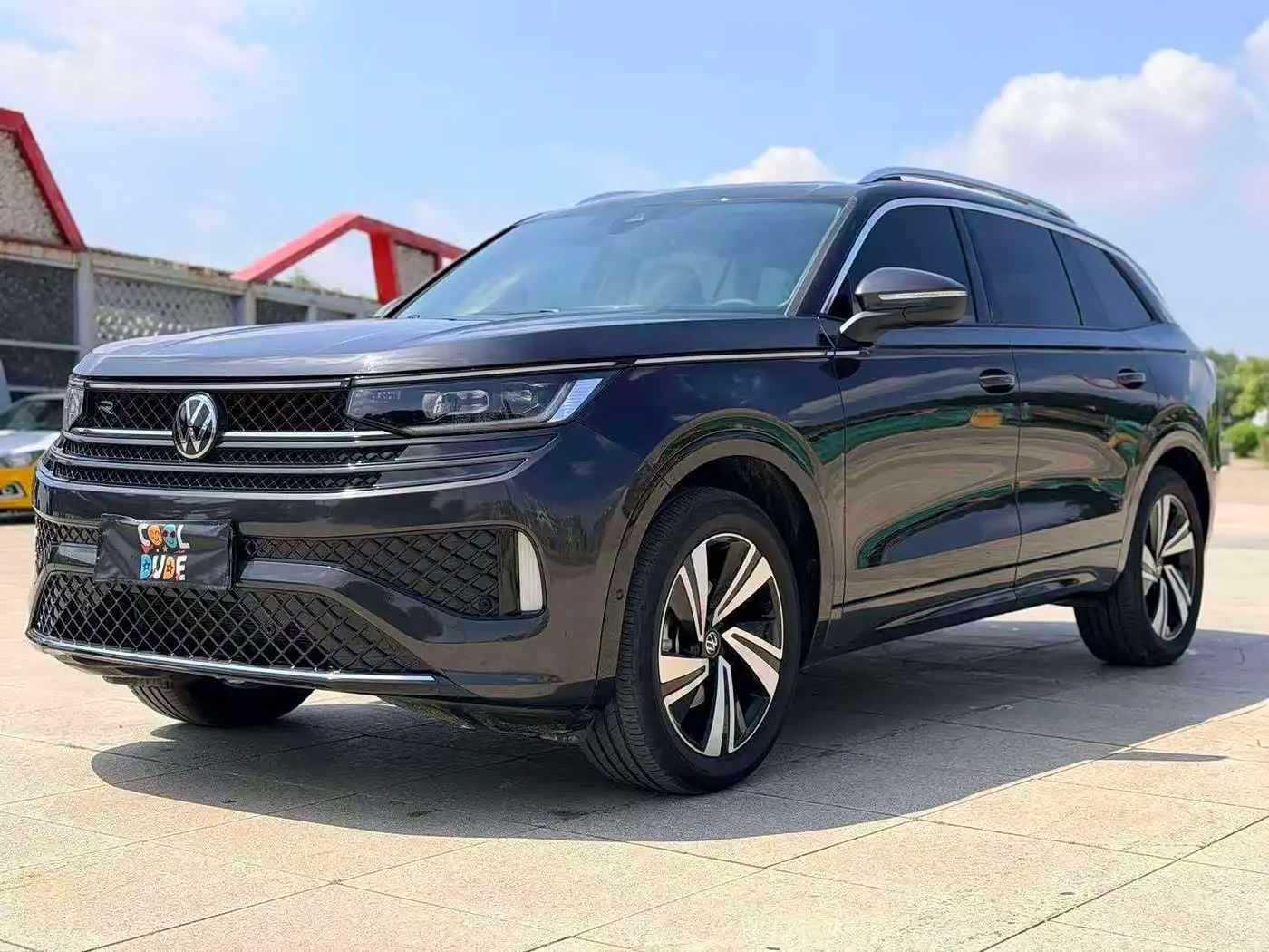 Volkswagen Talagon 2025 — Фото 1/9