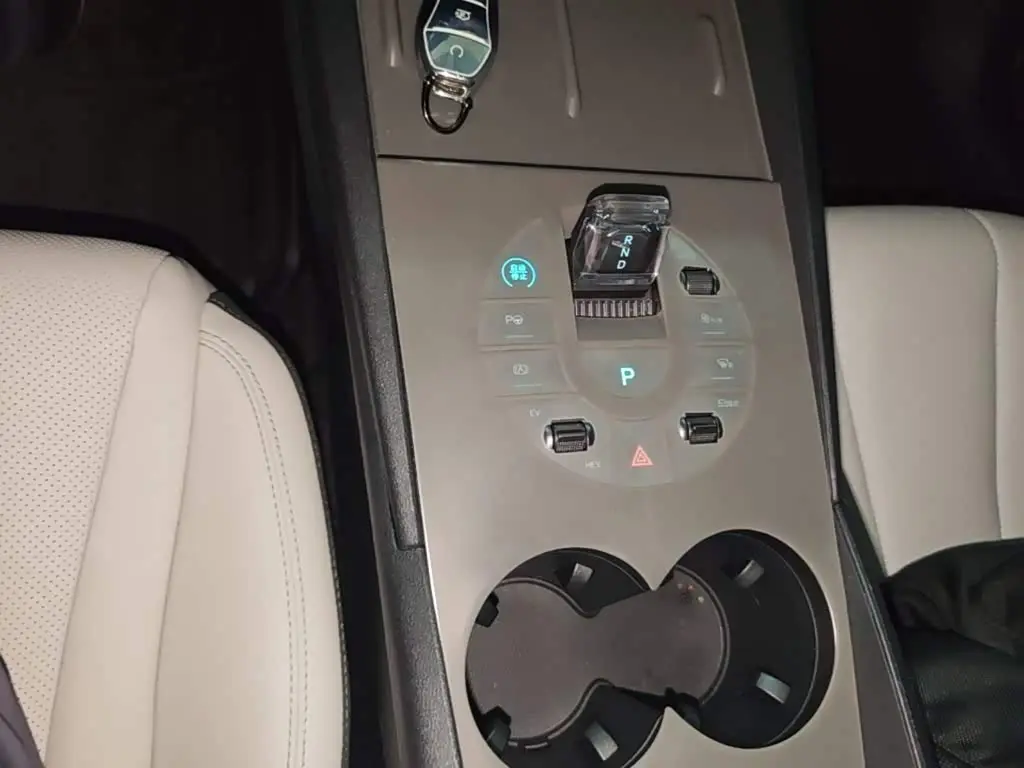 BYD Seal 06 New Energy 2025 — Фото 14/20