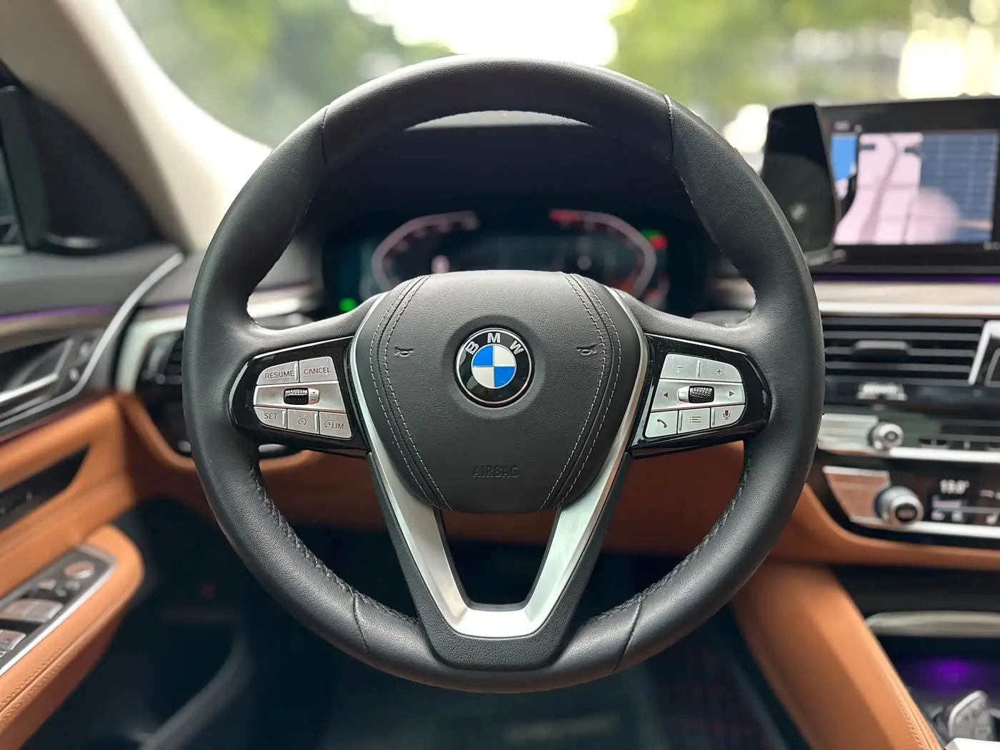 BMW 6 Series GT 2023 — Photo 19/20
