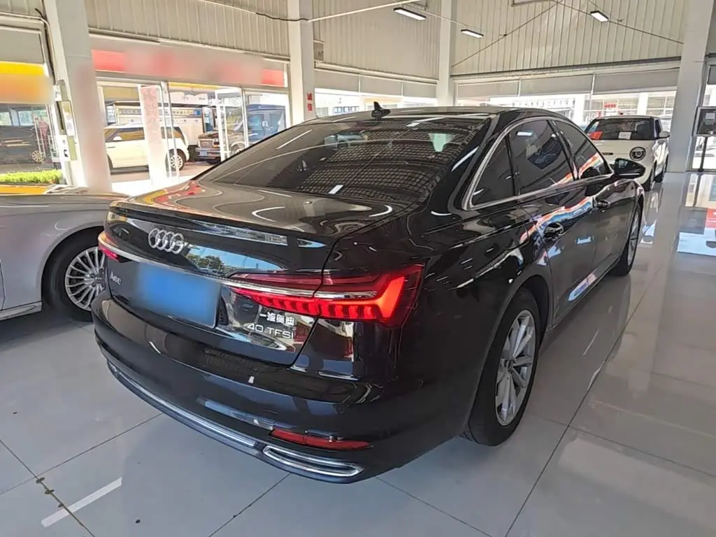 Audi A6L 2020 — Photo 5/20