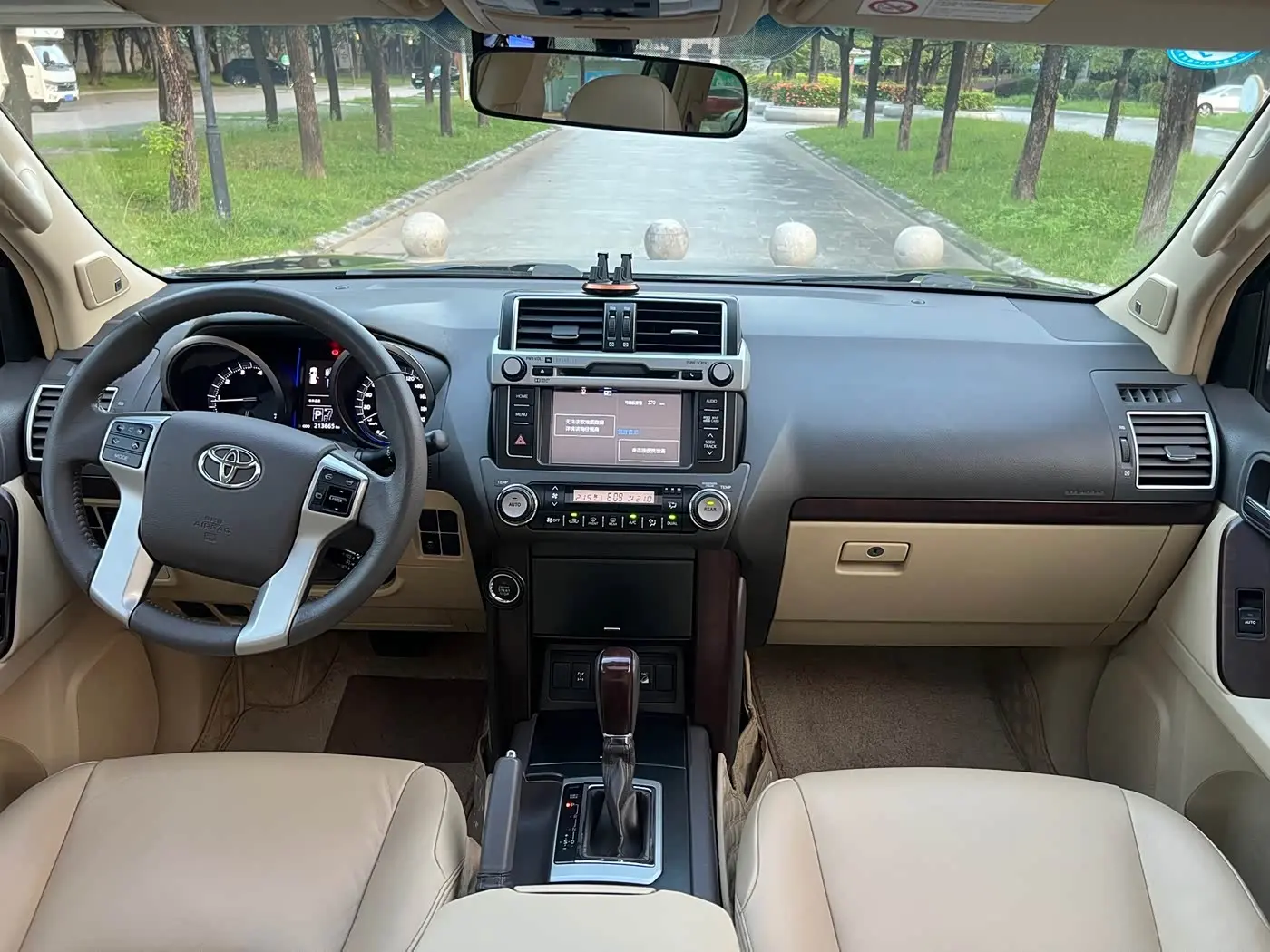 Toyota Prado 2016 — Фото 13/20