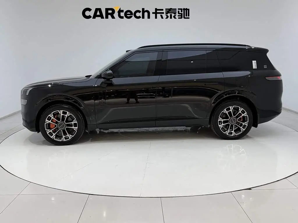 Lynk & Co 900 2025 — Photo 8/20