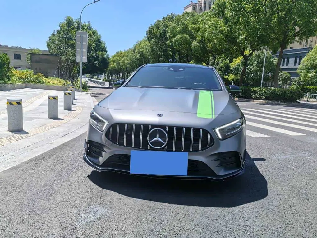 Mercedes-Benz A-Class AMG 2021 — Фото 2/15