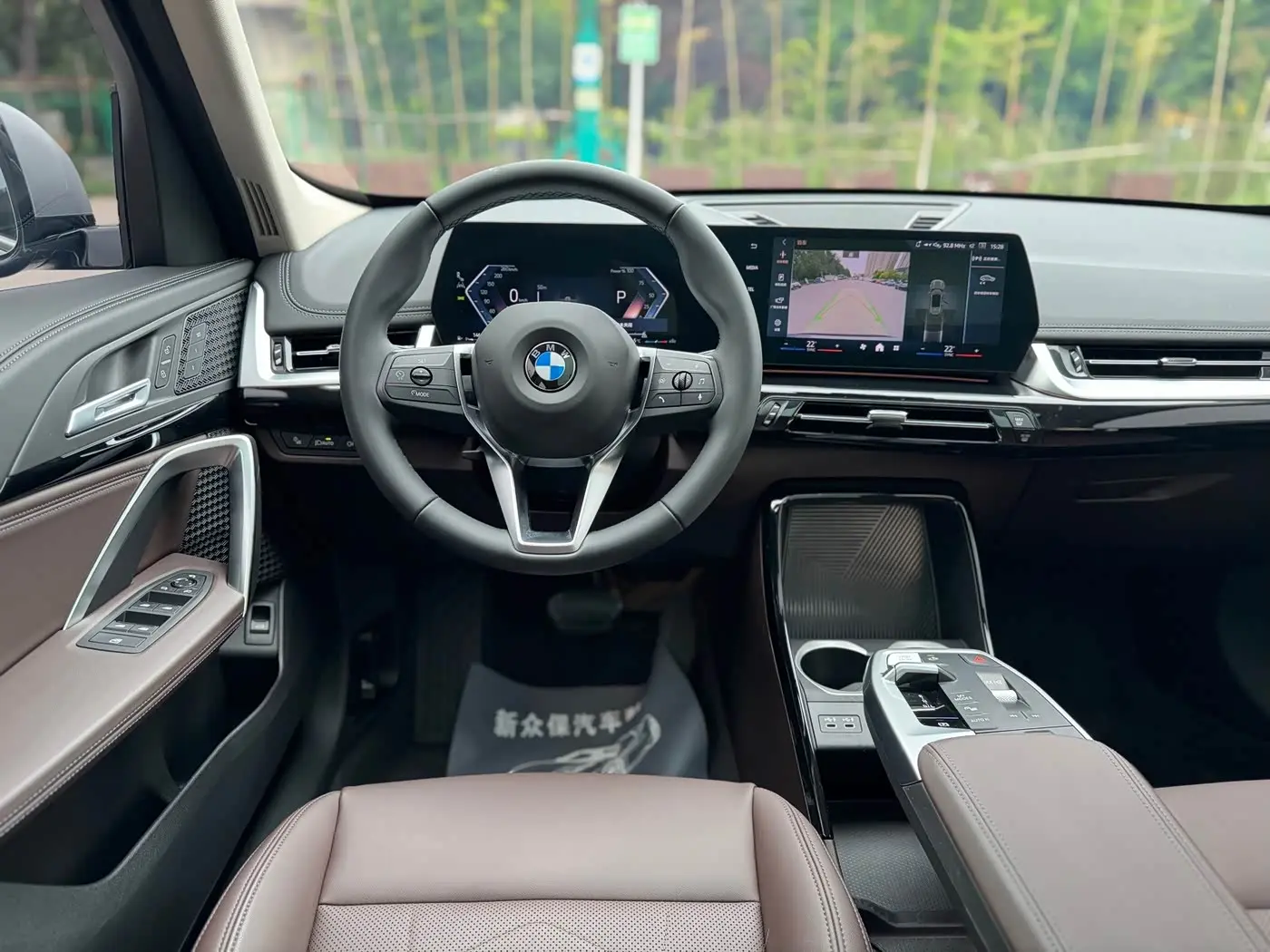 BMW X1 2023 — Photo 10/19