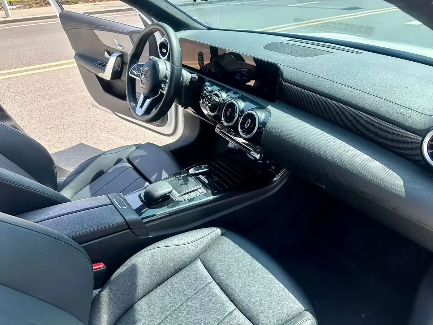 Mercedes-Benz A-Class 2023 — ფოტო 9/9