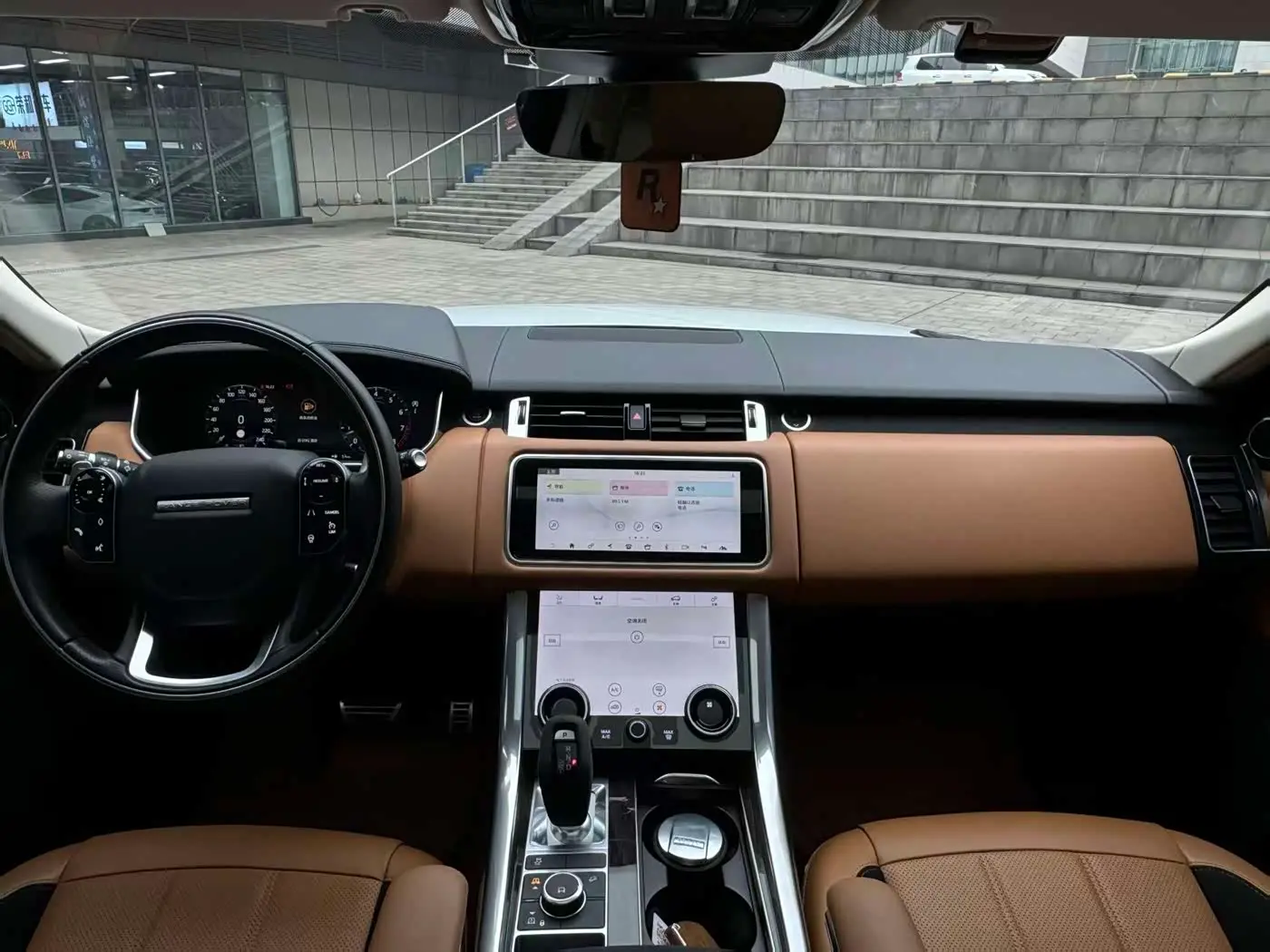 Land Rover Range Rover Sport 2022 — Фото 6/9