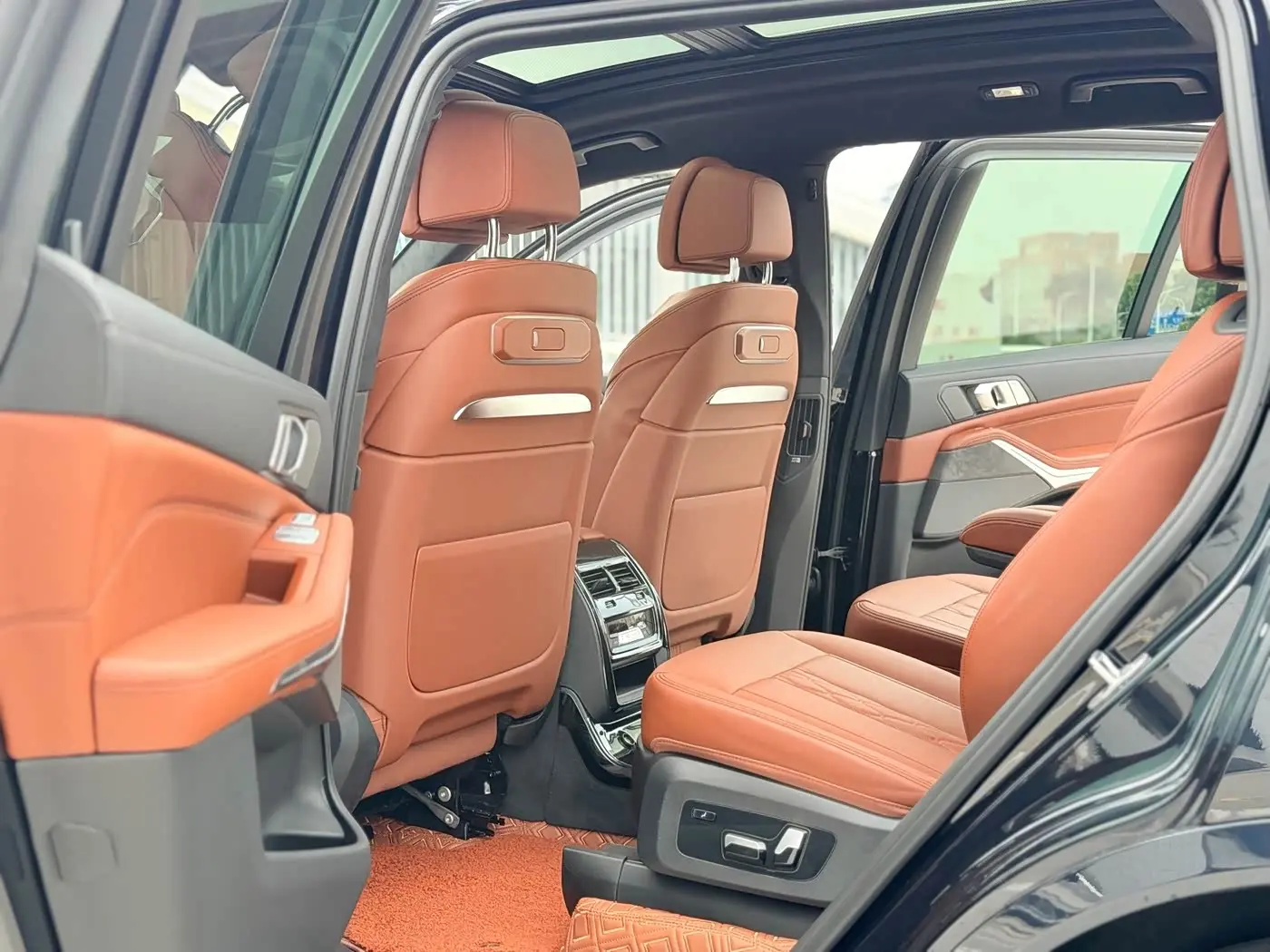 BMW X7 2023 — Фото 5/20