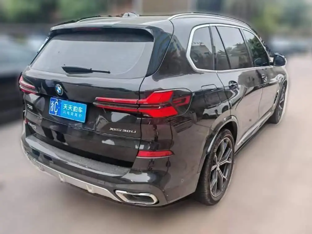 BMW X5 2024 — Photo 2/12