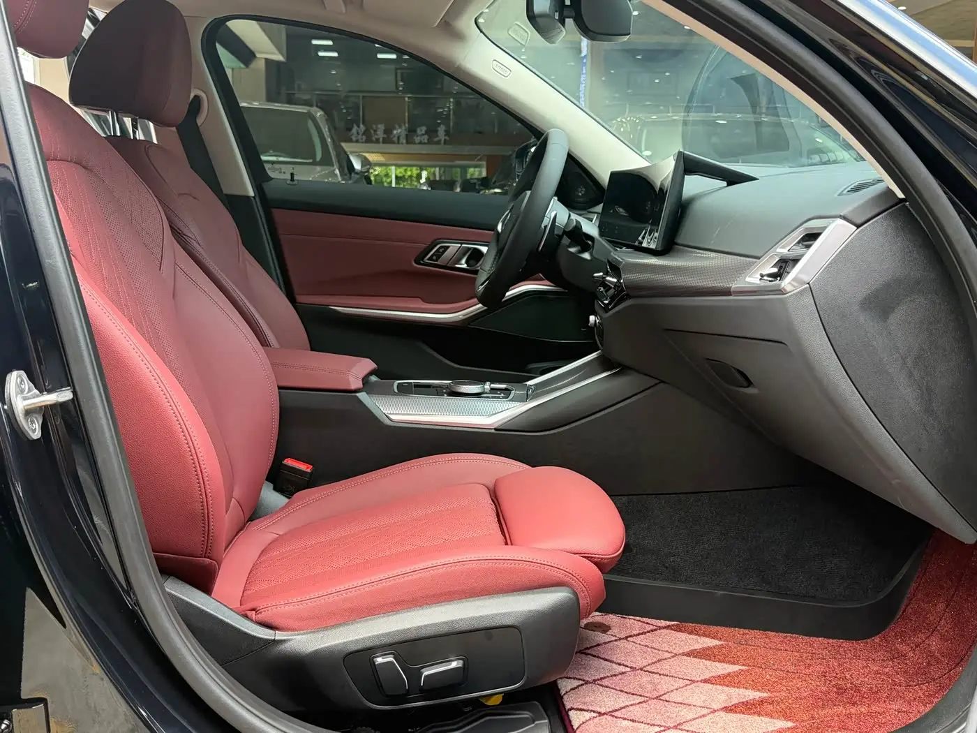 BMW 3 Series 2026 — Photo 8/20