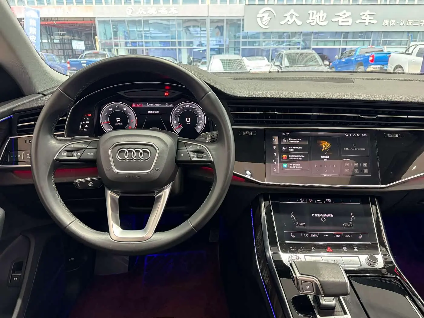 Audi Q8 2022 — Фото 10/18