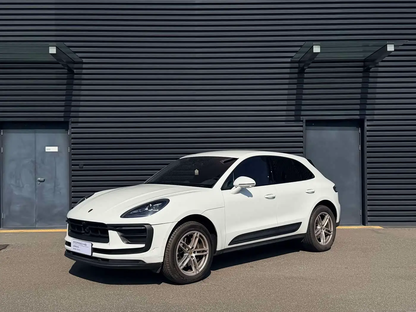 Porsche Macan, 2022